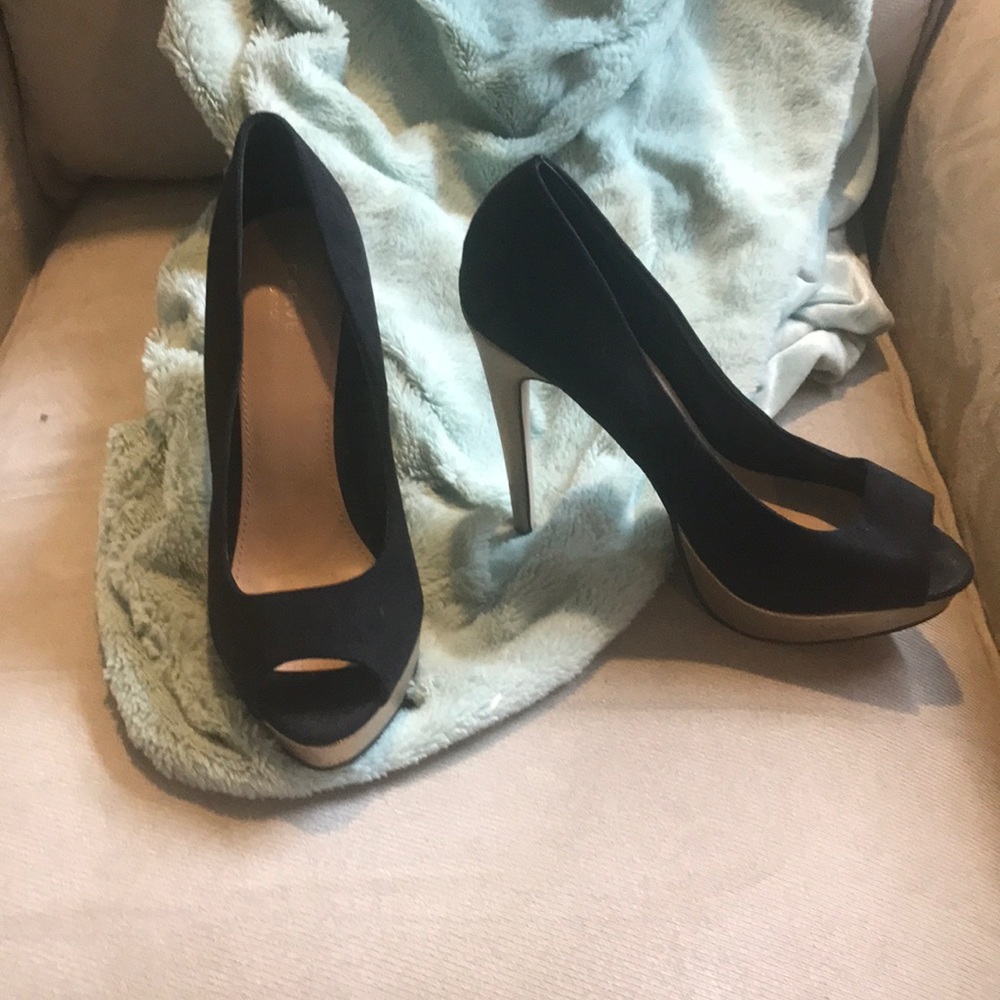 OPEN TOE HEELS